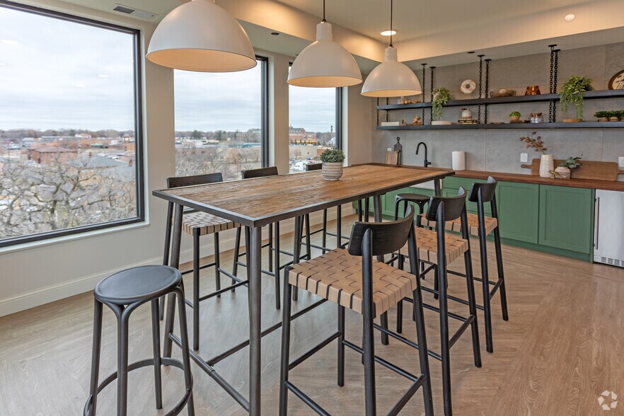 More Photos Of 6445 Lyndale Ave S, Richfield Apartments For Lease