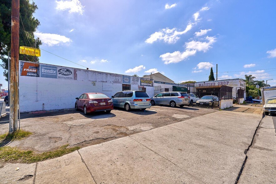 More Photos Of 1484 W Martin Luther King Jr Blvd, Los Angeles Auto Repair For Sale