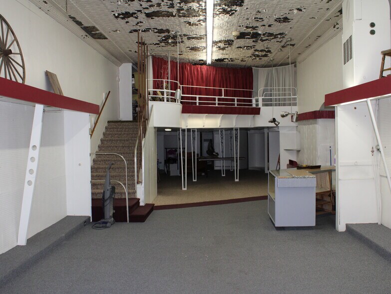More Photos Of 116 S Main St, Fond Du Lac Office For Sale