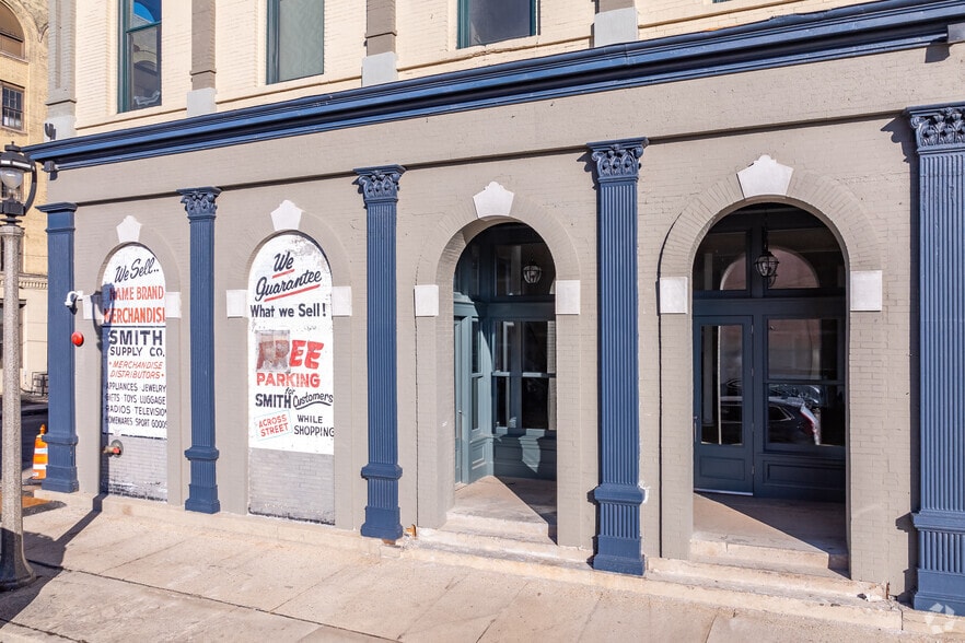 More Photos Of 170 S 2nd St, Milwaukee Apartments For Lease