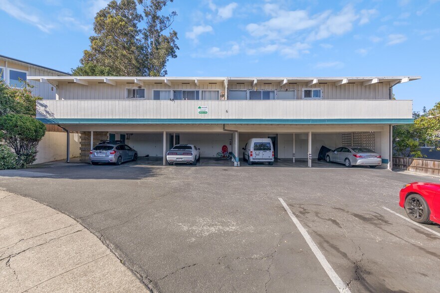 More Photos Of 6 Garden Ct, Belmont Apartments For Sale