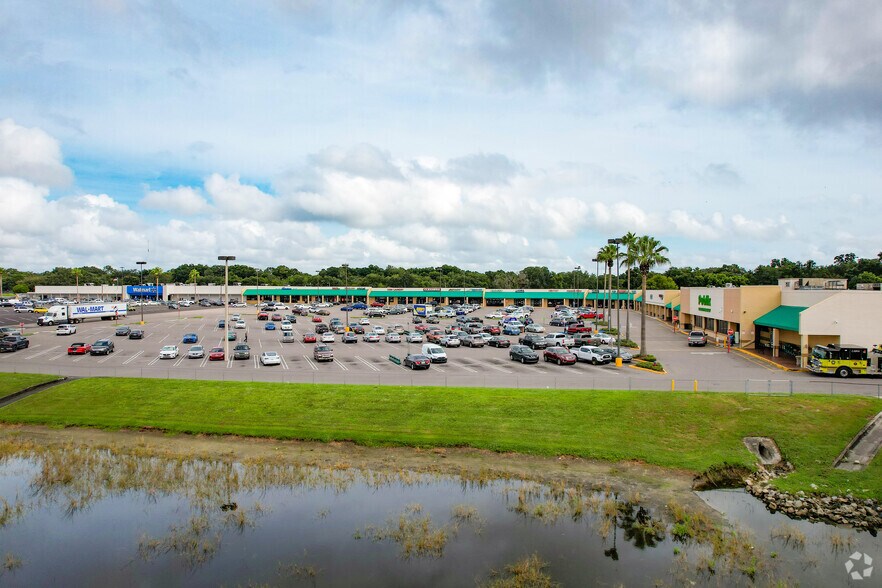 More Photos Of 11710-117788 E Dr. Martin Luther King, J Blvd, Seffner Unknown For Lease