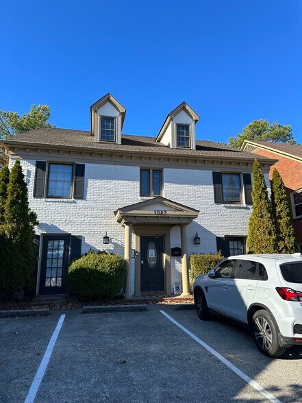 More Photos Of 1027 S Yates Rd, Memphis Office For Lease