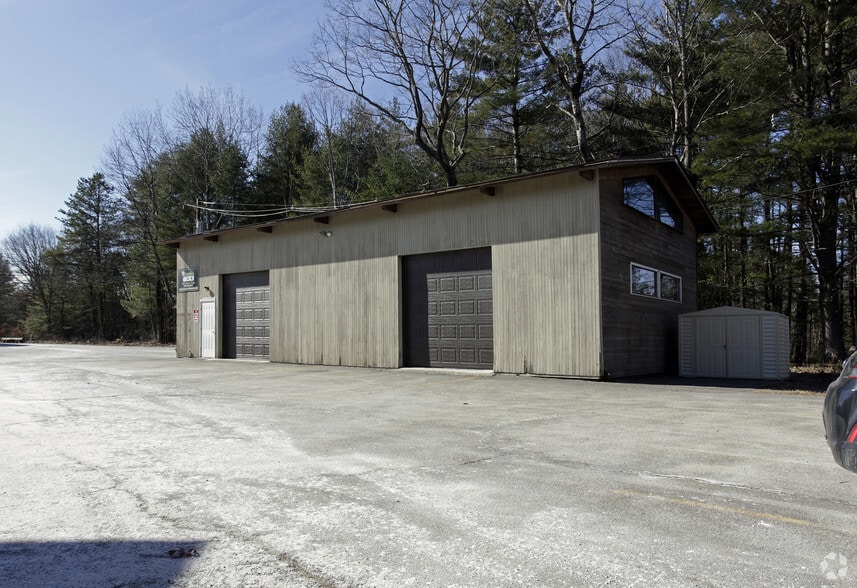 More Photos Of 930 Main St, Acton Warehouse For Lease