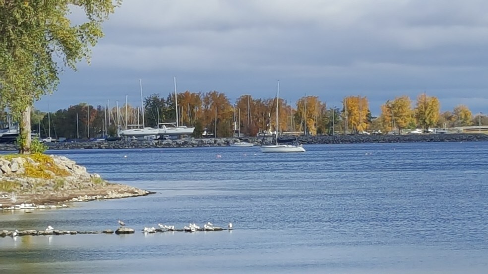 More Photos Of 164 Lake St, Rouses Point Hotel For Sale