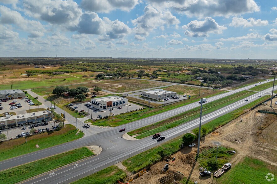 More Photos Of 208 Live Oak Way, Floresville Land For Sale