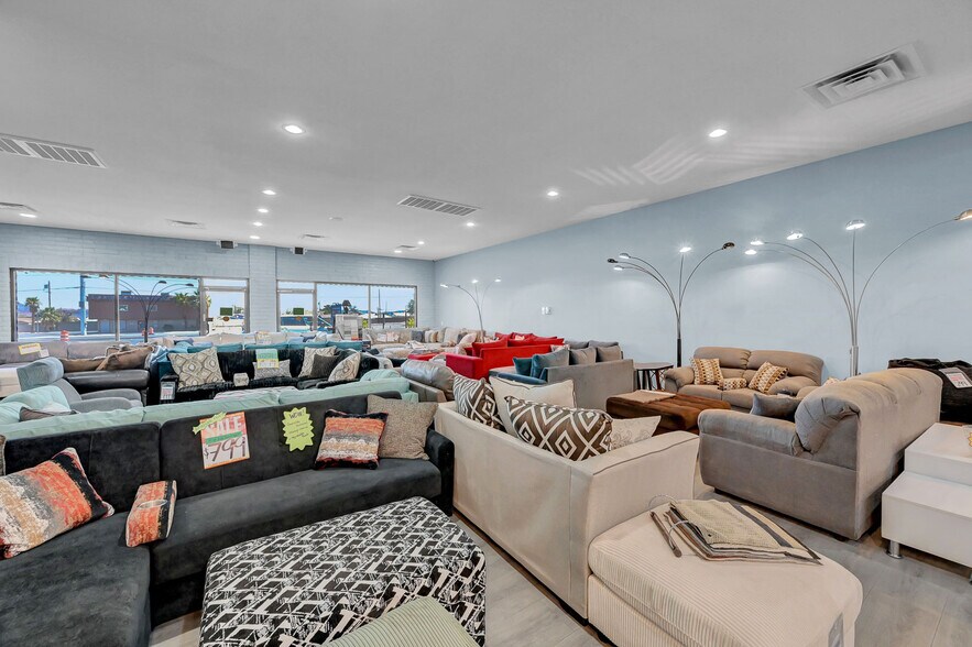 More Photos Of 1433 N Boulder Hwy, Henderson Freestanding For Sale