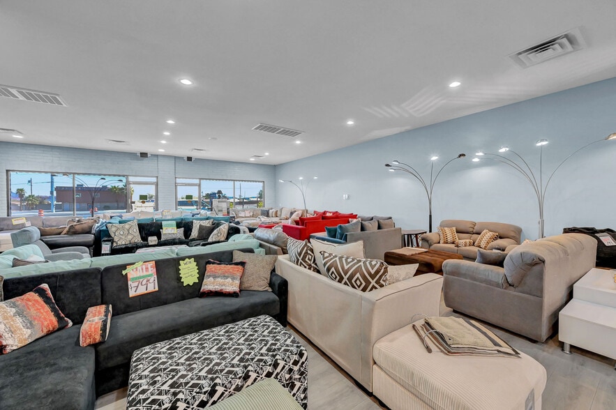 More Photos Of 1433 N Boulder Hwy, Henderson Freestanding For Sale