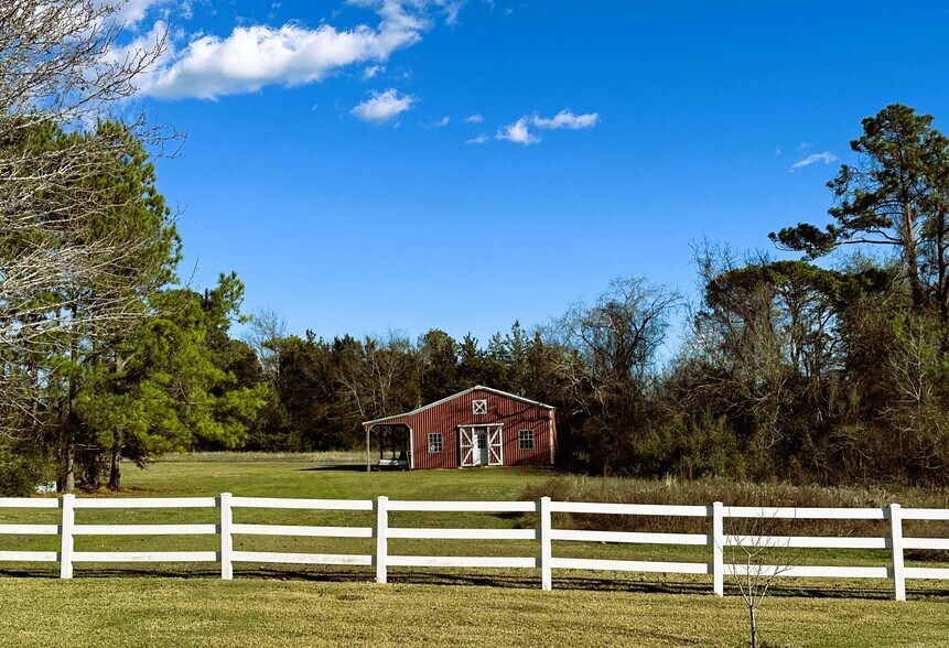 More Photos Of 231 Hostetter Rd, New Waverly Land For Sale