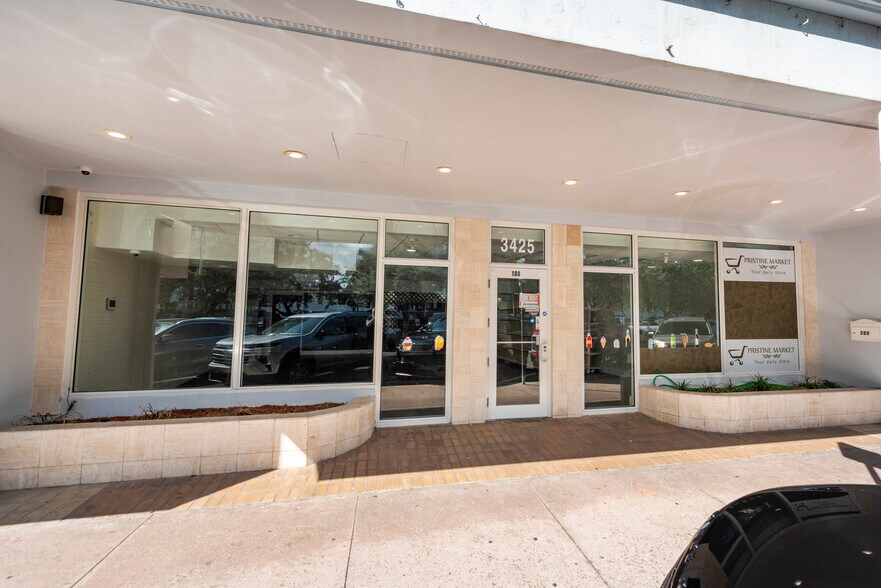 Primary Photo Of 3425 Galt Ocean Dr, Fort Lauderdale Storefront Retail Office For Lease