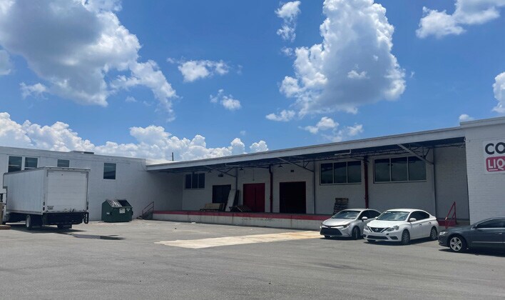 More Photos Of 5343 Normandy Blvd, Jacksonville Warehouse For Sale