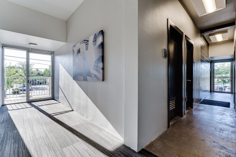 More Photos Of 1445 Willamette St, Eugene Medical For Lease