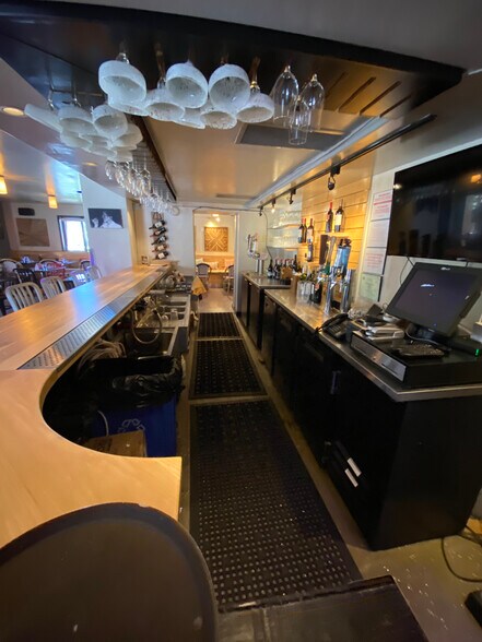 More Photos Of 326 S Guadalupe St, Santa Fe Restaurant For Lease