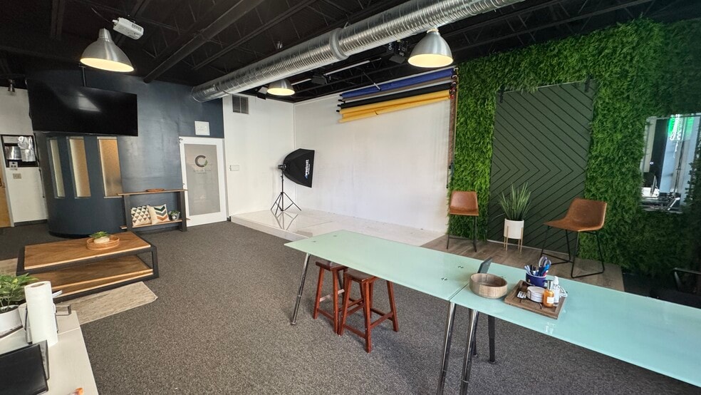 More Photos Of 934 Glenwood Ave SE, Atlanta Loft Creative Space For Sale