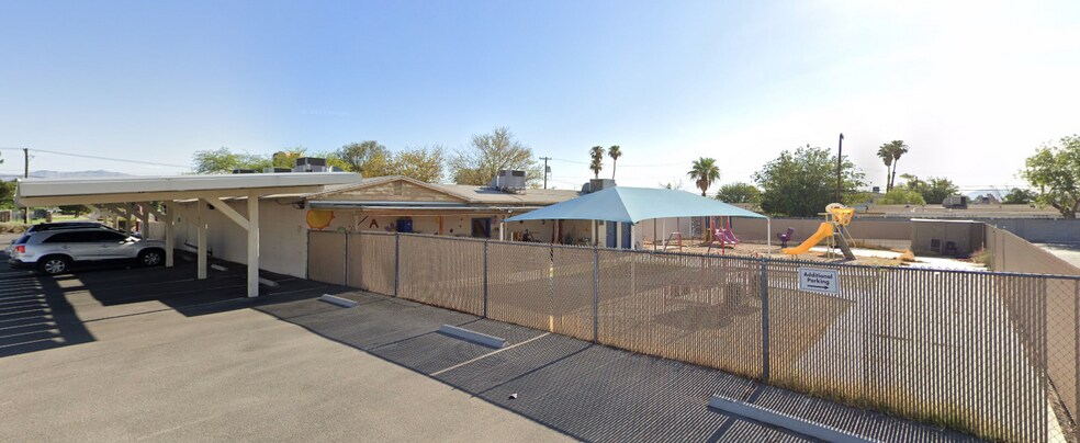 More Photos Of 4201 W Washington Ave, Las Vegas Religious Facility For Lease