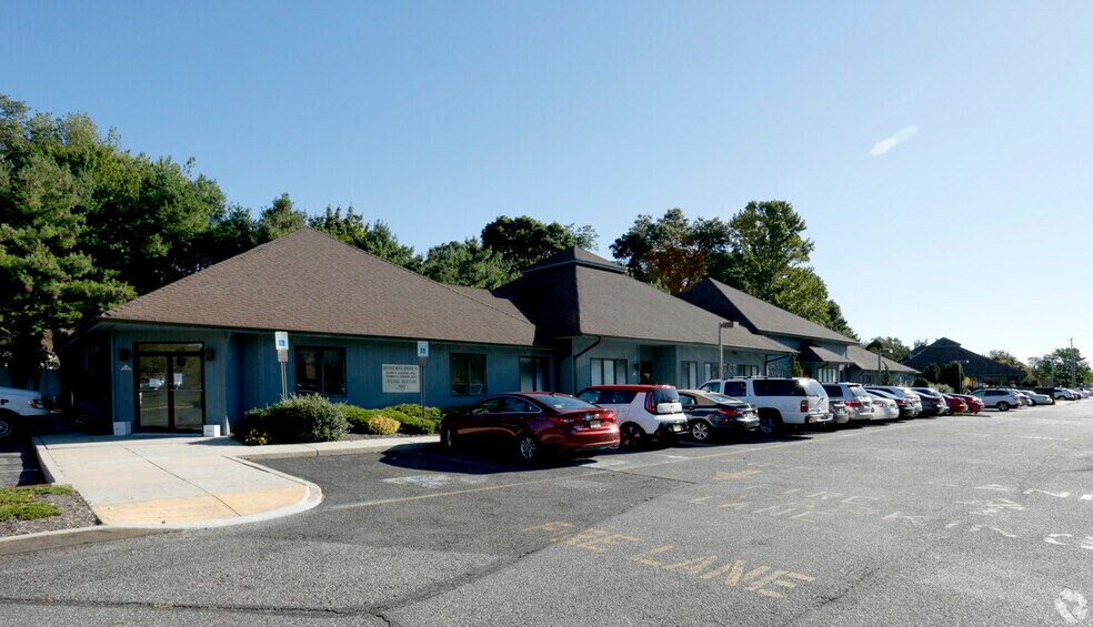 More Photos Of 150 New Jersey 37, Toms River Medical For Sale