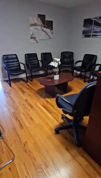 Primary Photo Of 4518 5th Ave, Brooklyn Storefront Retail Office For Lease