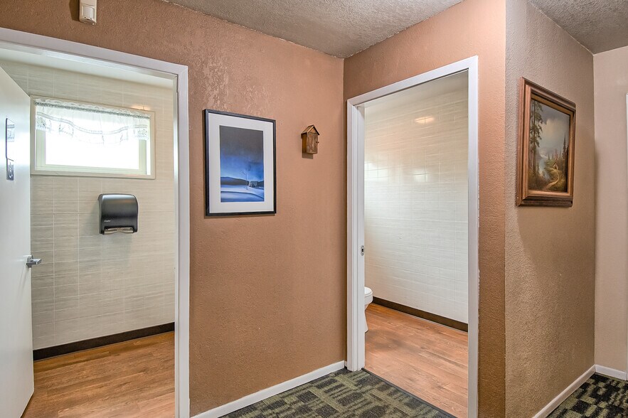 More Photos Of 22020 Palo Way, Palo Cedro Restaurant For Sale