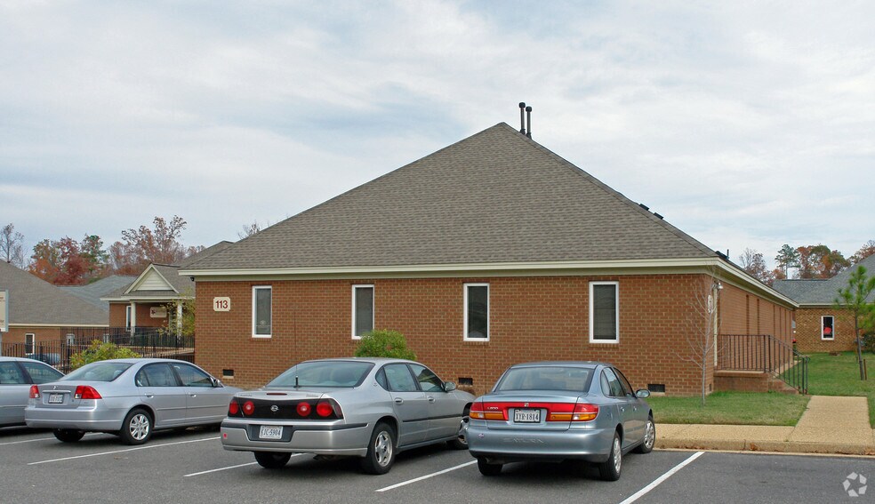 More Photos Of 113 Bulifants Blvd, Williamsburg Medical For Lease