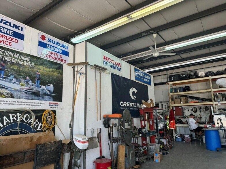 More Photos Of 807 E Harbor Rd, Milton Marina For Sale