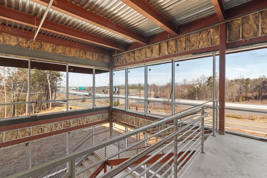 More Photos Of 9540 Rodney St, Pineville Industrial For Sale