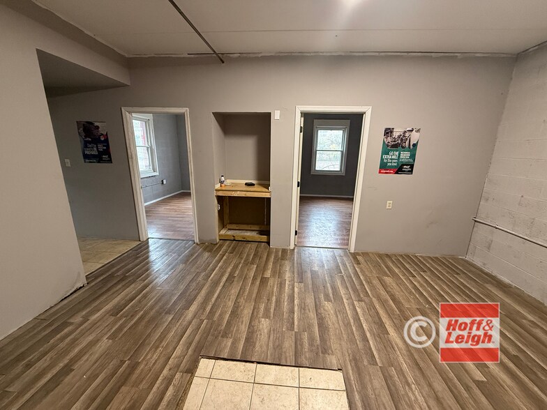 More Photos Of 2457 Mogadore Rd, Akron Warehouse For Sale