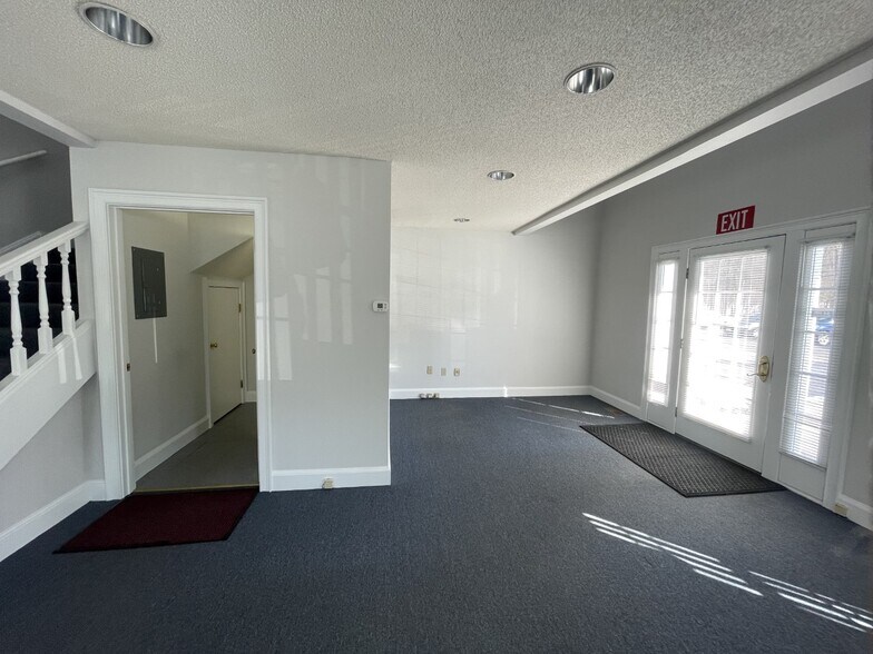 More Photos Of 969 Hebron Ave, Glastonbury Office For Sale
