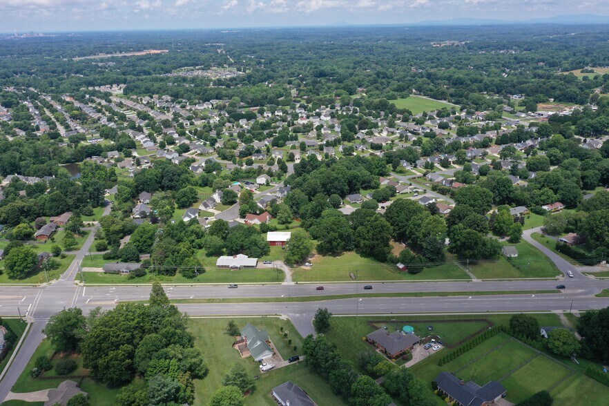 More Photos Of 1442/1446 Union Cross Rd, Kernersville Land For Sale