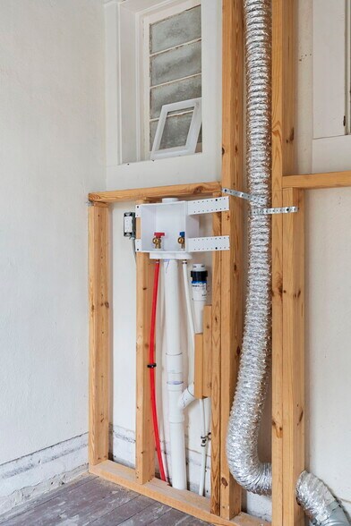 More Photos Of 204 Magnolia St, New Smyrna Beach Restaurant For Sale