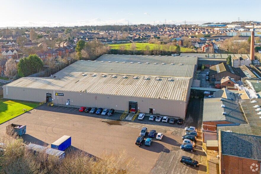 More Photos Of 1-9 Flanshaw Ln, Wakefield Warehouse For Lease