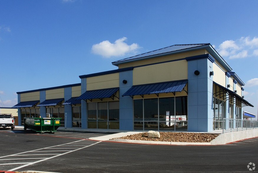 More Photos Of 3126 Pat Booker Rd, Universal City Unknown For Lease