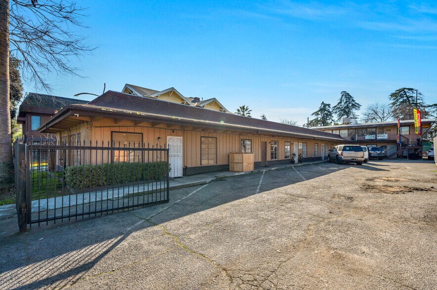 More Photos Of 317-329 N Van Ness Ave, Fresno Office For Sale
