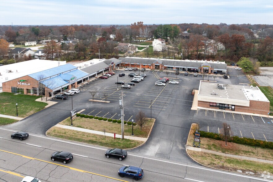 Primary Photo Of 15382-15418 Manchester Rd, Ballwin General Retail For Sale