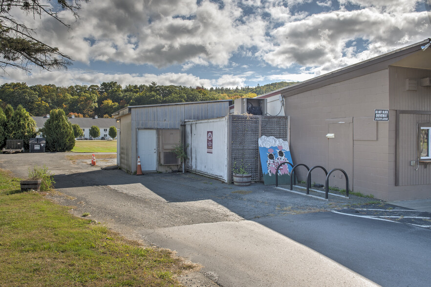 Primary Photo Of 532 Main St, Walpole Office For Sale