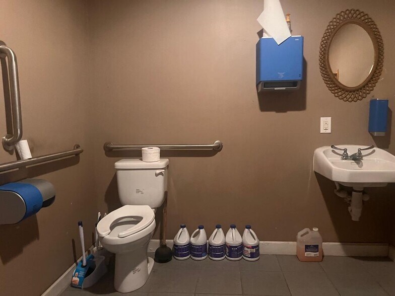 More Photos Of 2220 State Route 3, Catlettsburg Manufacturing For Sale