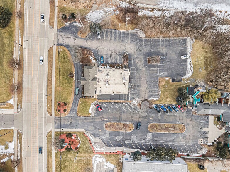 More Photos Of 2295 S State St, Ann Arbor Freestanding For Sale