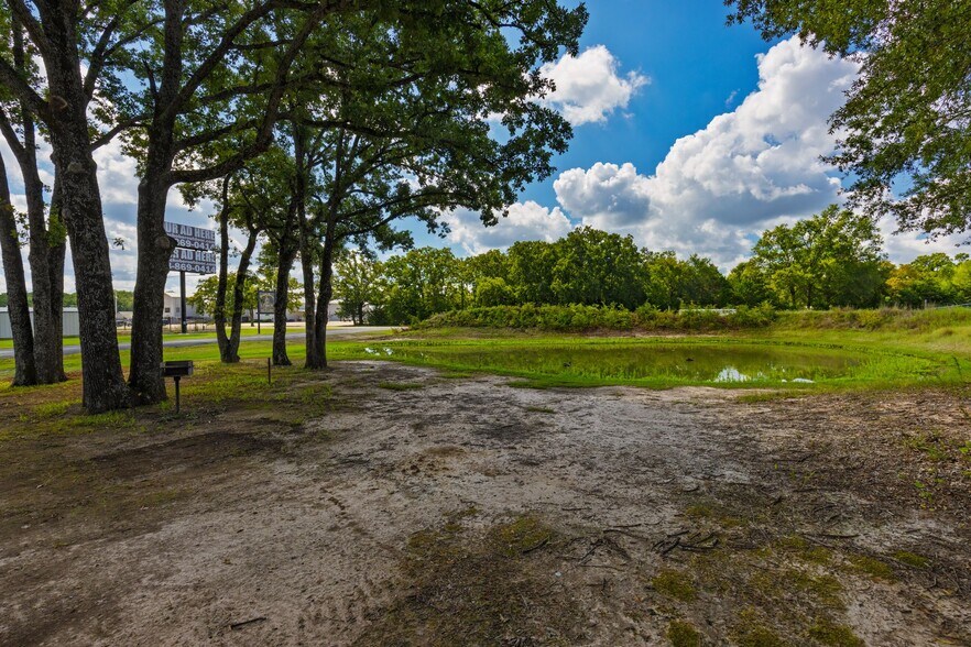 More Photos Of 9530 W FM 515, Alba Specialty For Sale