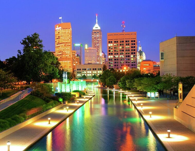 More Photos Of 846 N Senate Ave, Indianapolis Office For Lease