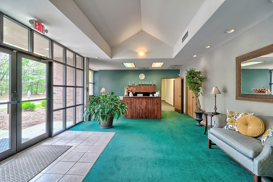 More Photos Of 13 Harbison Way, Columbia Medical For Sale