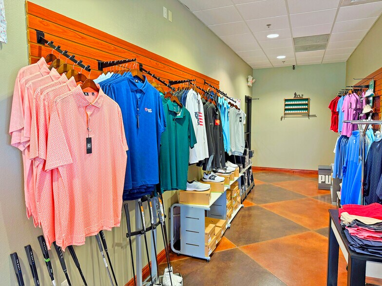 More Photos Of 10301 S 600 Rd, Miami Golf Course Driving Range For Sale