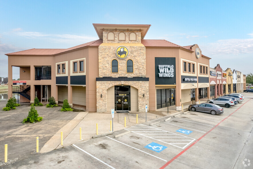 Primary Photo Of 9415 Broadway St, Pearland Freestanding For Lease