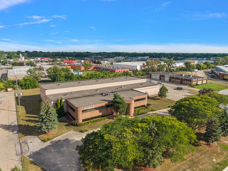 More Photos Of 33842 James J. Pompo Dr, Fraser Manufacturing For Sale