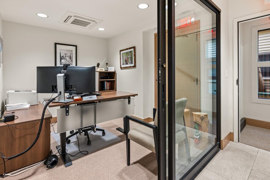 More Photos Of 122 W Main St, Aspen Office Residential For Sale
