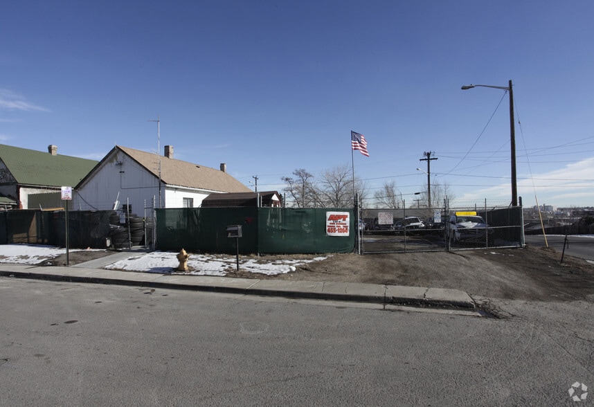 Primary Photo Of 4400 Delaware St, Denver Contractor Storage Yard For Lease