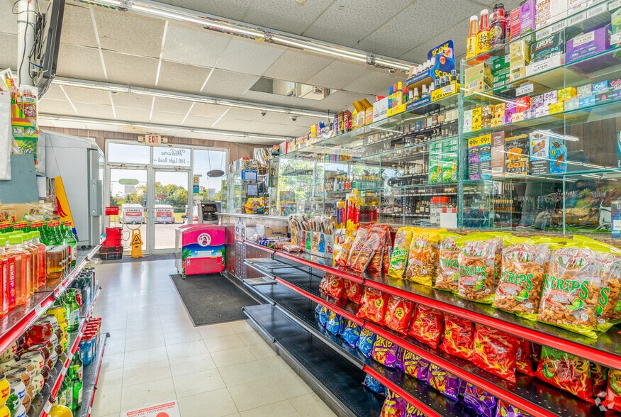 More Photos Of 100-110 Light Rd, Oswego Storefront For Sale