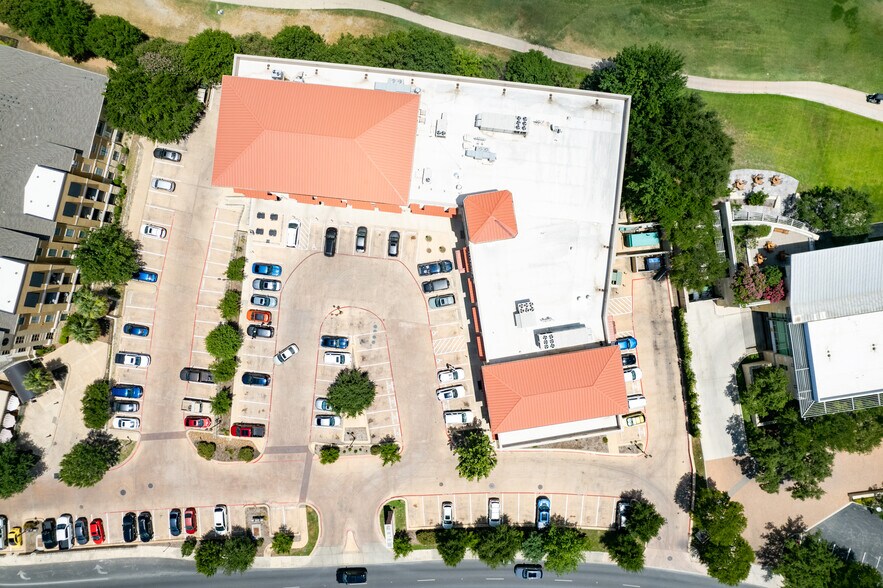 More Photos Of 250 E Basse Rd, San Antonio Medical For Lease