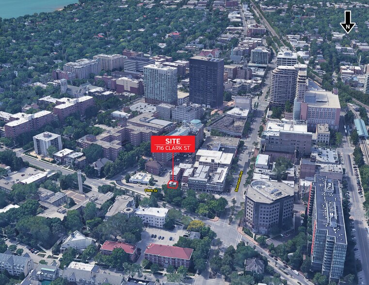 More Photos Of 716 Clark St, Evanston Apartments For Lease