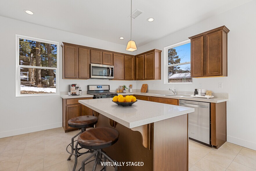 More Photos Of 11 E Sullivan Ave, Flagstaff Apartments For Sale