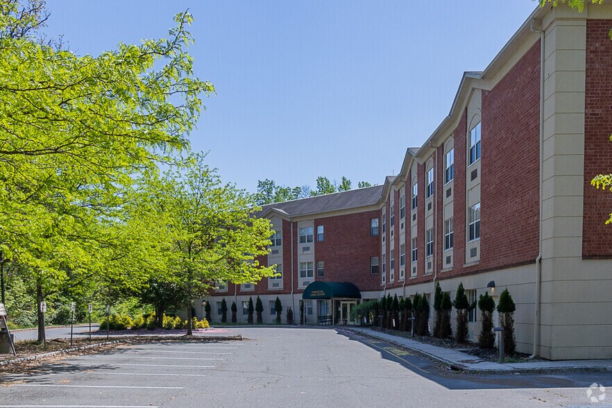 More Photos Of 728 Bunn Dr, Princeton Skilled Nursing Facility For Sale