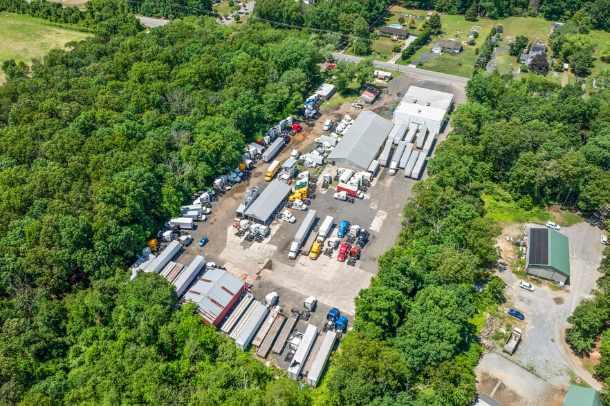 More Photos Of 2660 Main Rd, Franklinville Contractor Storage Yard For Sale